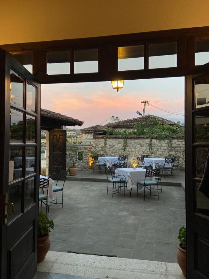 Boutique Muzaka Berat